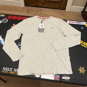 Avalanche Outdoor Supply Company Long Sleeve Hiking Tee